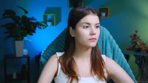 Snapshot of evathopson chatting on December 3, 2024, 4:14 am Eva next stream - - 1600 UTC2000 online show from December 3, 2024, 4:14 am