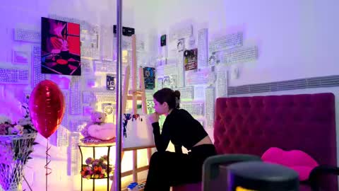 Snapshot of evathopson chatting on February 13, 2025, 12:21 pm Eva next stream - - 1600 UTC2000 online show from February 13, 2025, 12:21 pm