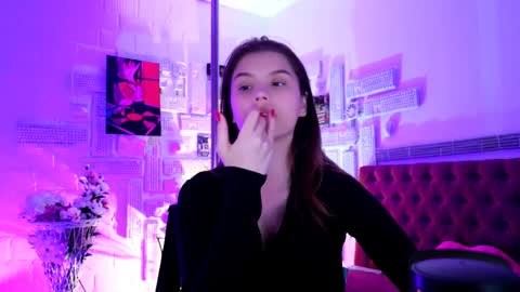 Snapshot of evathopson chatting on February 13, 2025, 6:48 pm Eva next stream - - 1600 UTC2000 online show from February 13, 2025, 6:48 pm