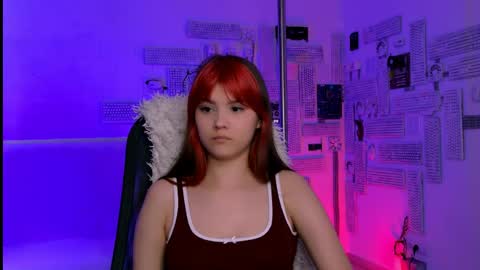 Snapshot of evathopson chatting on May 10, 2026, 12:10 pm Eva next stream - - 1600 UTC2000 online show from May 10, 2026, 12:10 pm