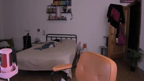 Snapshot of evathority chatting on March 15, 2026, 6:14 pm online show from March 15, 2026, 6:14 pm