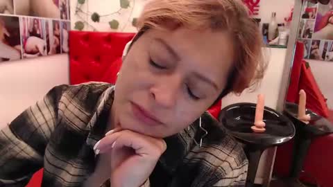 Eva Twiss online show from March 7, 2025, 11:51 am