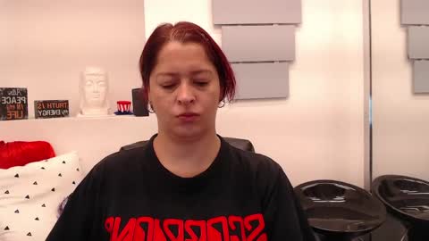 Eva Twiss online show from May 19, 2026, 12:00 pm