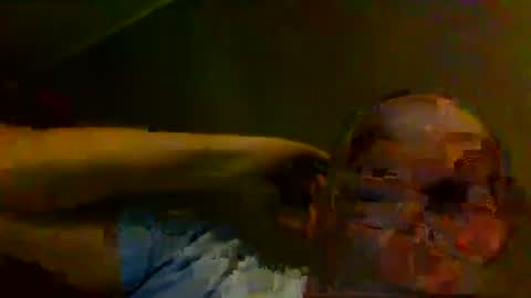 Snapshot of eve1luvsray chatting on December 8, 2024, 1:13 am eve1luvsray online show from December 8, 2024, 1:13 am