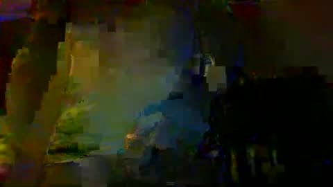 Snapshot of eve1luvsray chatting on February 28, 2025, 1:47 am eve1luvsray online show from February 28, 2025, 1:47 am