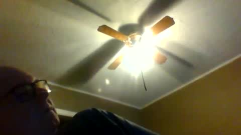 Snapshot of eve1luvsray chatting on March 24, 2026, 12:21 pm eve1luvsray online show from March 24, 2026, 12:21 pm