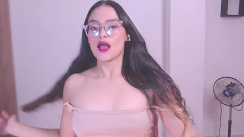 Eve Rox18 online show from November 23, 2025, 11:43 am