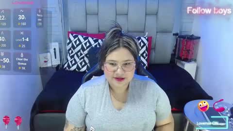evelin zaens online show from October 18, 2025, 5:21 am