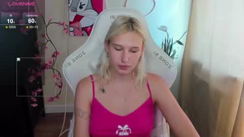 Snapshot of evelinalu chatting on July 5, 2026, 4:41 am Evelina online show from July 5, 2026, 4:41 am