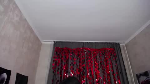 Evelin online show from February 20, 2026, 6:26 am