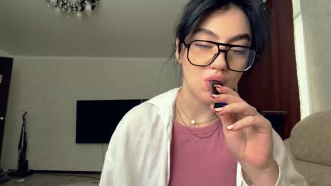 Snapshot of evelinkowski chatting on February 21, 2026, 6:58 am Sofia online show from February 21, 2026, 6:58 am