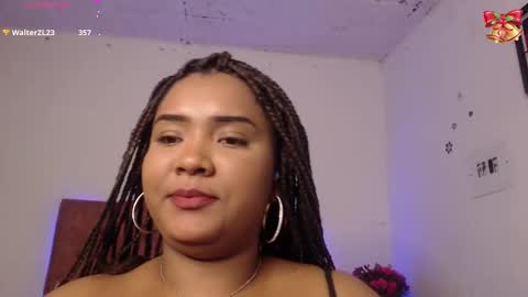 Snapshot of evelyn_sandoval chatting on December 26, 2024, 5:37 am Evelyn Sandoval online show from December 26, 2024, 5:37 am
