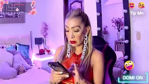 Snapshot of evelynagrey chatting on November 30, 2025, 6:28 am EvelynaGrey online show from November 30, 2025, 6:28 am