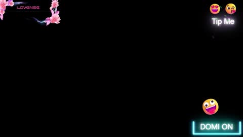 Snapshot of evelynagrey chatting on December 14, 2025, 3:17 pm EvelynaGrey online show from December 14, 2025, 3:17 pm