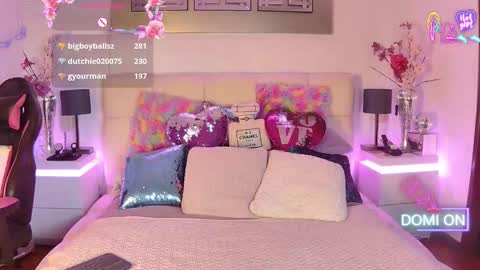 EvelynaGrey online show from March 11, 2026, 9:37 am