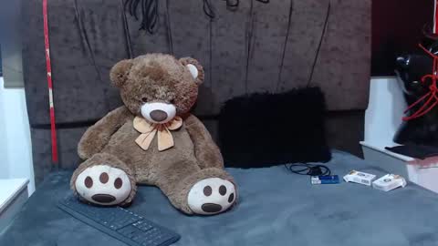 EvelynClark444 online show from December 31, 2024, 12:15 pm