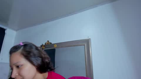 Evelyne online show from February 19, 2026, 3:57 am