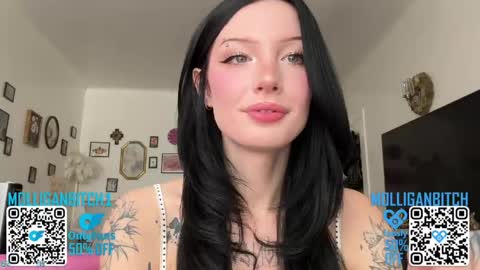 Snapshot of evelynforever chatting on April 13, 2026, 8:58 pm Evelyn online show from April 13, 2026, 8:58 pm