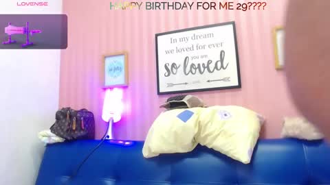 Snapshot of evelynheather_ chatting on January 5, 2025, 9:26 am Saray online show from January 5, 2025, 9:26 am