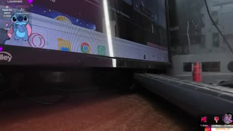 Snapshot of evelynhoward23 chatting on June 18, 2026, 8:02 pm LAURA SOFIA INDEPENDENT MODEL FOLLOW ME NOW ALMOST 10000 FOLLOWERS online show from June 18, 2026, 8:02 pm