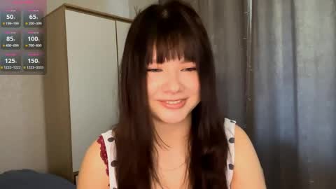 Evelyn Velvet online show from May 21, 2026, 8:10 am