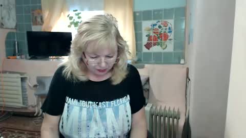 BarbaraBlondy online show from January 18, 2025, 8:41 am
