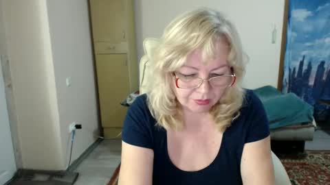 BarbaraBlondy online show from February 4, 2025, 10:02 pm