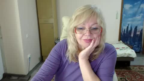 BarbaraBlondy online show from February 7, 2025, 8:20 pm