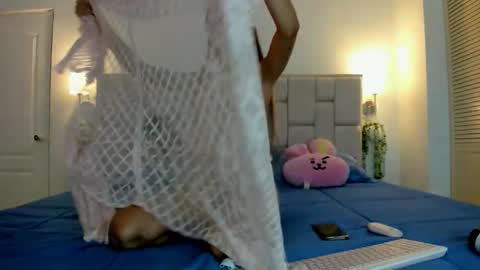 Snapshot of even_scoty chatting on November 2, 2025, 2:58 am even_scoty online show from November 2, 2025, 2:58 am