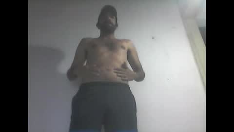 everaldosantos online show from February 1, 2025, 10:44 pm