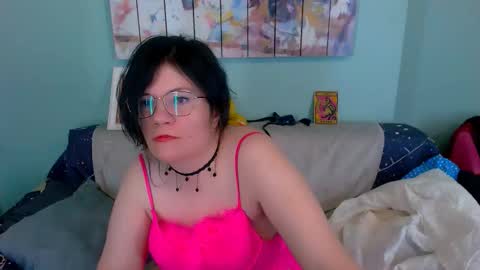 Everly online show from February 7, 2026, 4:16 am