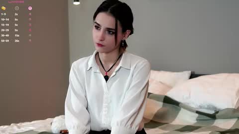 Anita online show from October 25, 2025, 4:20 am