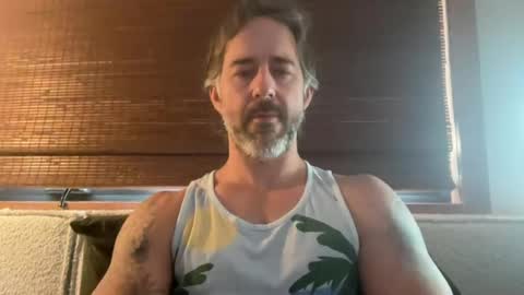 Snapshot of every_day_is_a_holiday chatting on June 29, 2026, 2:06 pm Every Day Is a Holiday online show from June 29, 2026, 2:06 pm