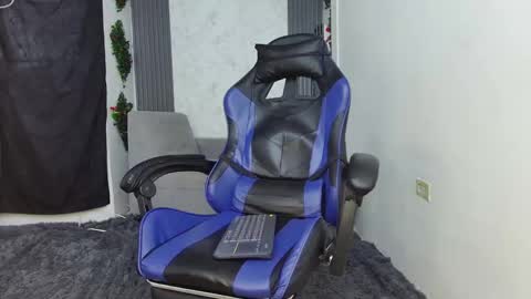 luis online show from September 28, 2025, 10:04 pm