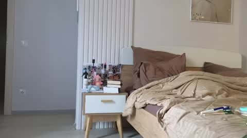 Snapshot of evi_woow chatting on April 25, 2026, 5:43 am evi_woow online show from April 25, 2026, 5:43 am