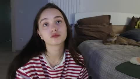 Snapshot of evi_woow chatting on May 4, 2026, 9:00 pm evi_woow online show from May 4, 2026, 9:00 pm