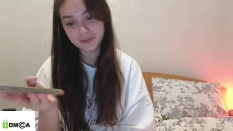 Snapshot of evi_woow chatting on May 23, 2026, 9:52 pm evi_woow online show from May 23, 2026, 9:52 pm