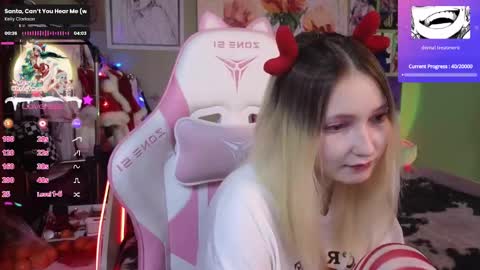 Snapshot of evie_rosen chatting on December 24, 2024, 8:38 pm Evie online show from December 24, 2024, 8:38 pm