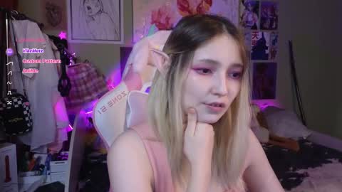Snapshot of evie_rosen chatting on January 11, 2025, 2:41 am Evie online show from January 11, 2025, 2:41 am