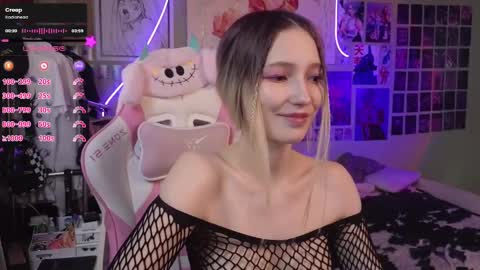 Snapshot of evie_rosen chatting on March 3, 2025, 10:38 am Evie online show from March 3, 2025, 10:38 am