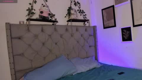 Ivi Alejandra  online show from February 11, 2026, 1:32 am