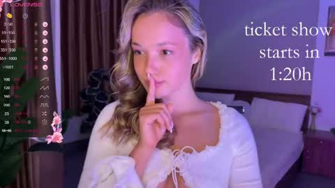 Snapshot of evielina chatting on May 24, 2026, 12:15 am evielina online show from May 24, 2026, 12:15 am