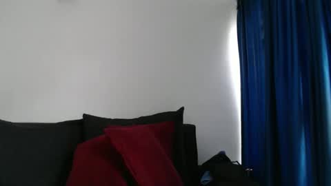 evilheart_69 online show from November 3, 2025, 3:46 pm