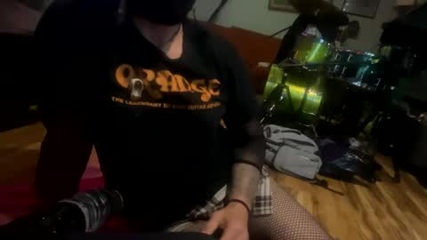 Cloudia Kumz online show from March 7, 2025, 1:09 am