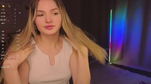 Evelyn online show from November 29, 2025, 11:57 am