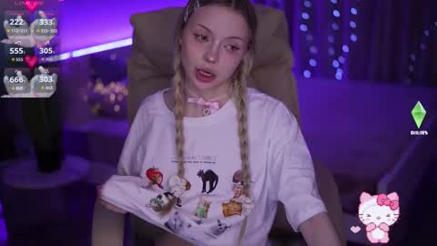 Eva online show from November 5, 2025, 4:29 pm