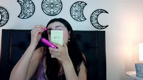 Evolet online show from February 6, 2026, 6:00 pm