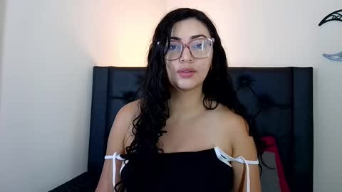 Evolet online show from February 19, 2026, 6:15 pm