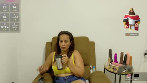 Snapshot of evvaa_moon chatting on May 26, 2026, 12:45 pm evvaa_moon online show from May 26, 2026, 12:45 pm