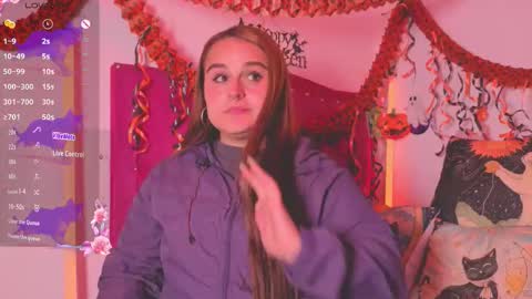 EVY online show from November 2, 2025, 12:13 am